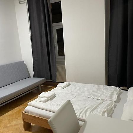 Easybook-In Hotel Vienna Exterior photo