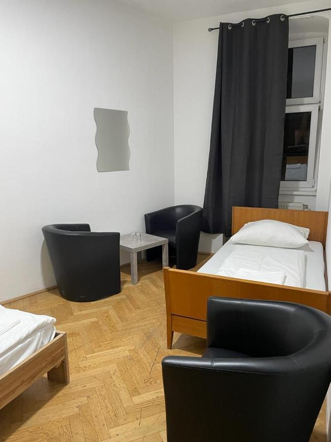 Easybook-In Hotel Vienna Exterior photo